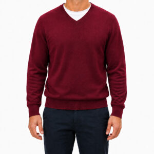 Jersey de pico Portofino burdeos de algodón para hombre – de frente puesto